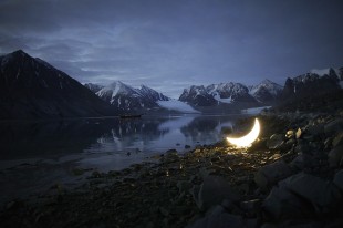 Leonid Tishkov_Journey of Private Moon in the Arctic_Magdalena fjord_2010