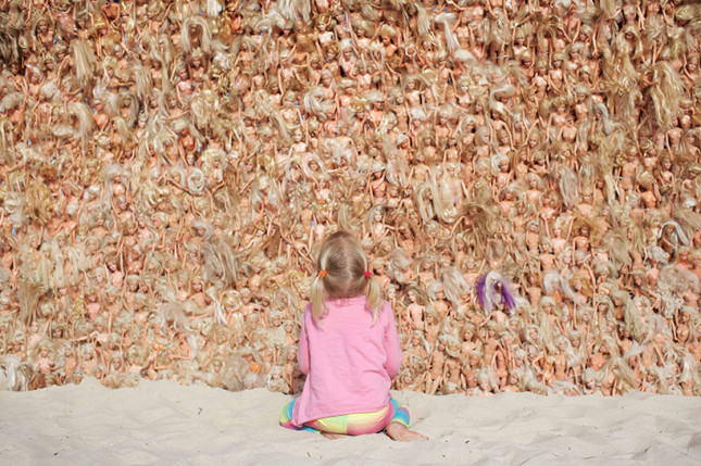 annette-thas-builds-a-giant-wave-wave-of-barbie-dolls-