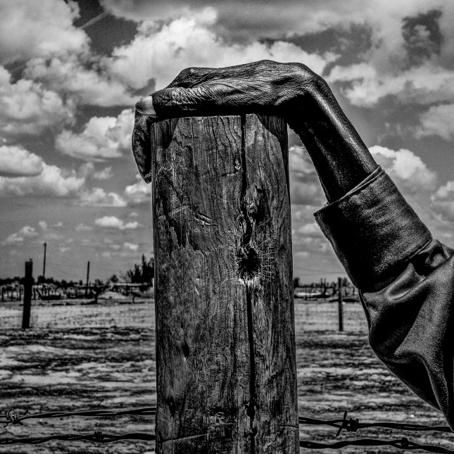 Fence post. Allensworth, CA. 35°51'53"N 119°23'21"W #geographyofpoverty Allensworth is an unincorporated community in Tulare County, California, United States. The population was 471 at the 2010 census. Residents have a $7,274 per capita income and 54% live below the poverty level. www.geographyofpoverty.com